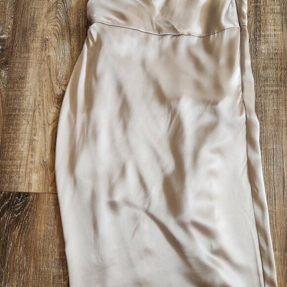 Michelle Mason Silk One Shoulder Dress Size 10 Gray NWT Midi Draped - Picture 9 of 13